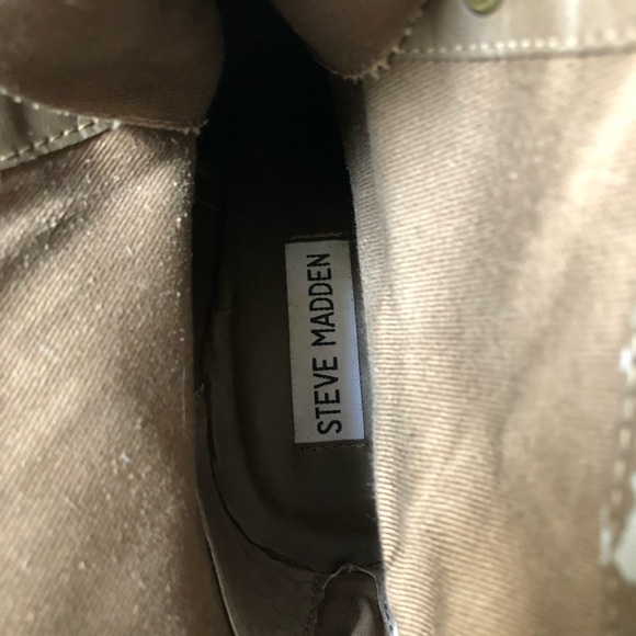 Steve Madden taupe Carnaby platform boots - Picture 8 of 8